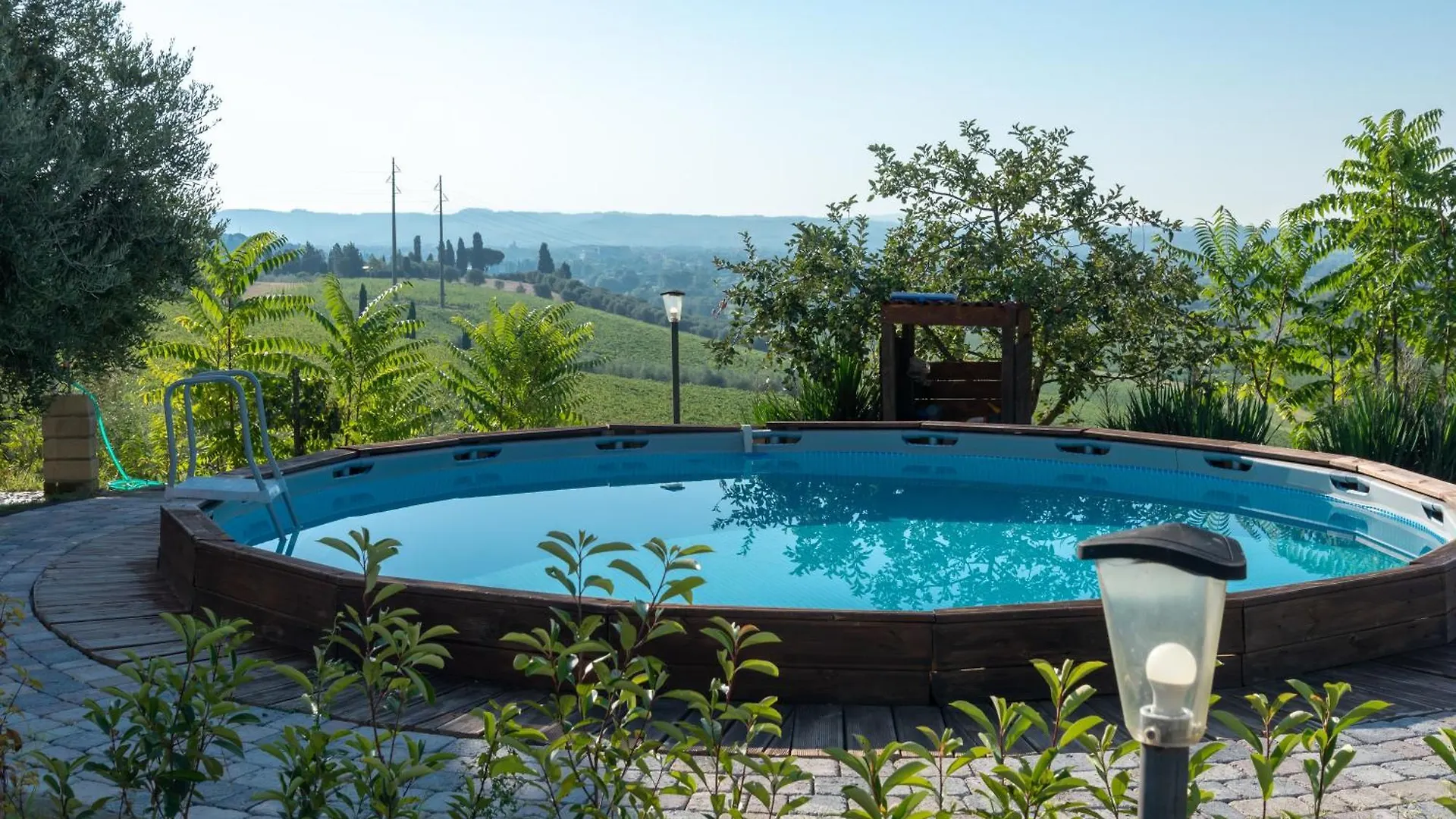Girasole Apartment Cerreto Guidi Italy